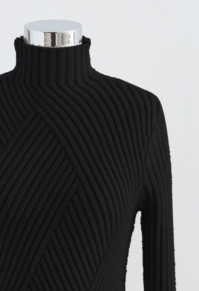 Haut en tricot ajusté à manches longues et col montant en noir