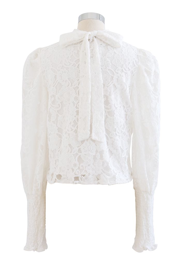 Floral Lace Puff Shoulder Bowknot Top in White
