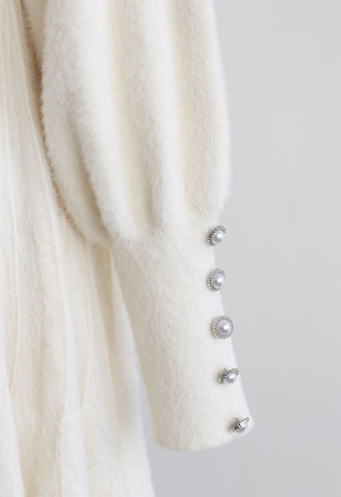 Robe plissée en tricot pelucheux extra doux en crème