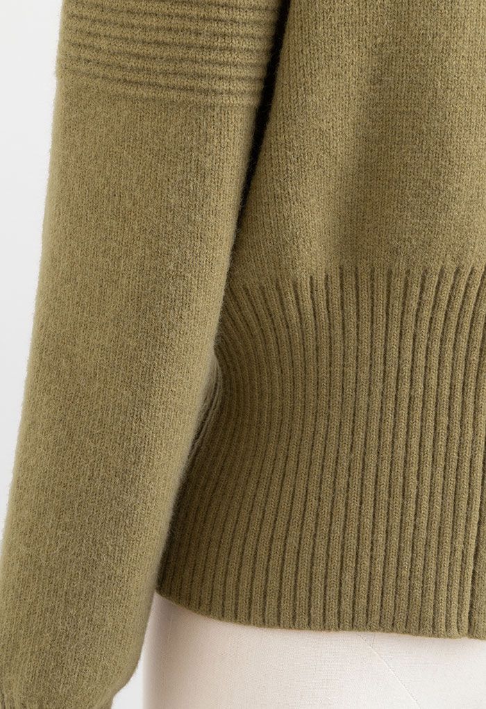 Cardigan en tricot boutonné à manches bouffantes en vert mousse