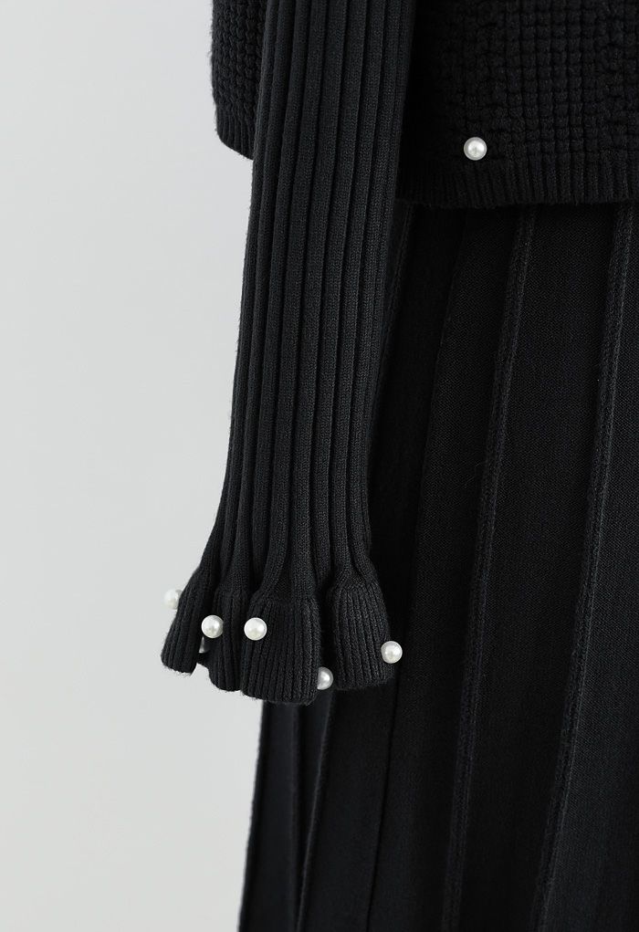 Robe Twinset en Tricot Plissée à Perles en Noir