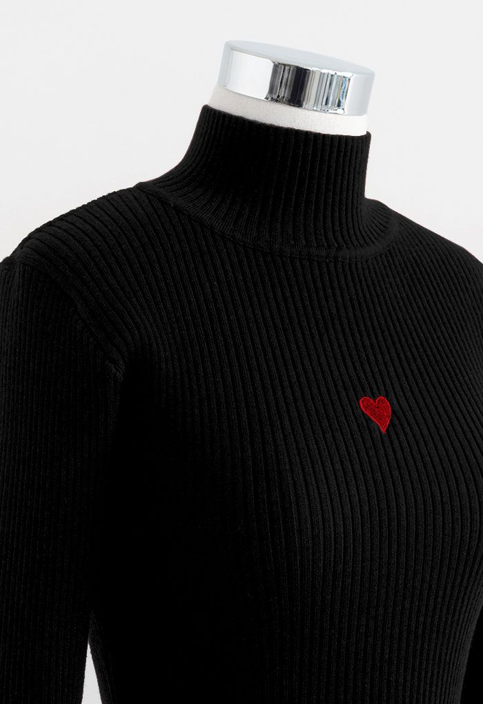 Haut en tricot ajusté à col montant Little Heart en noir