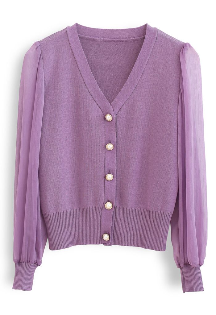 Haut en tricot boutonné à col en V et manches transparentes en lilas