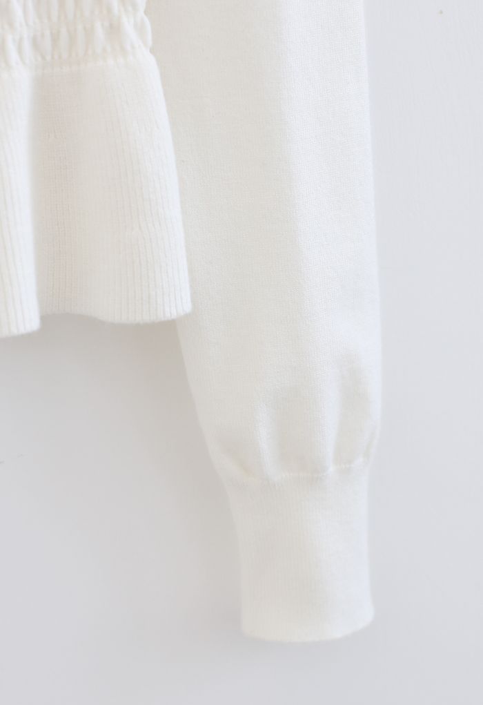 Haut en tricot péplum froncé à encolure carrée Pearl en blanc