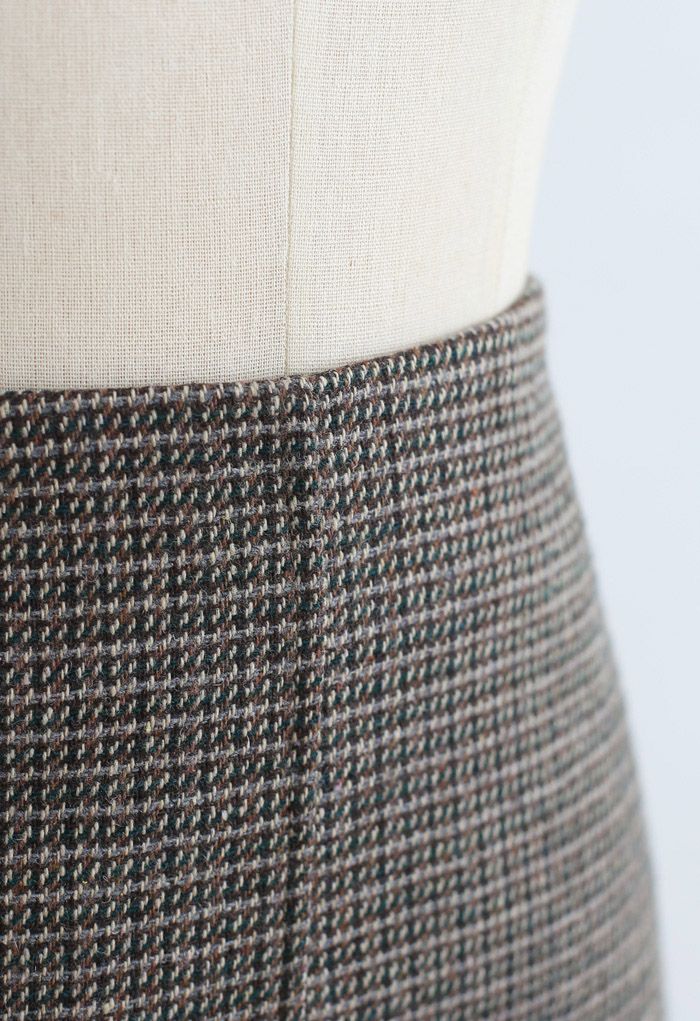 Mini-jupe en laine mélangée texturée à taille haute en olive