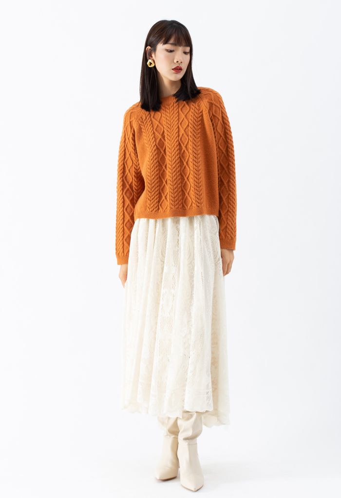 Pull en tricot court à texture tressée en orange