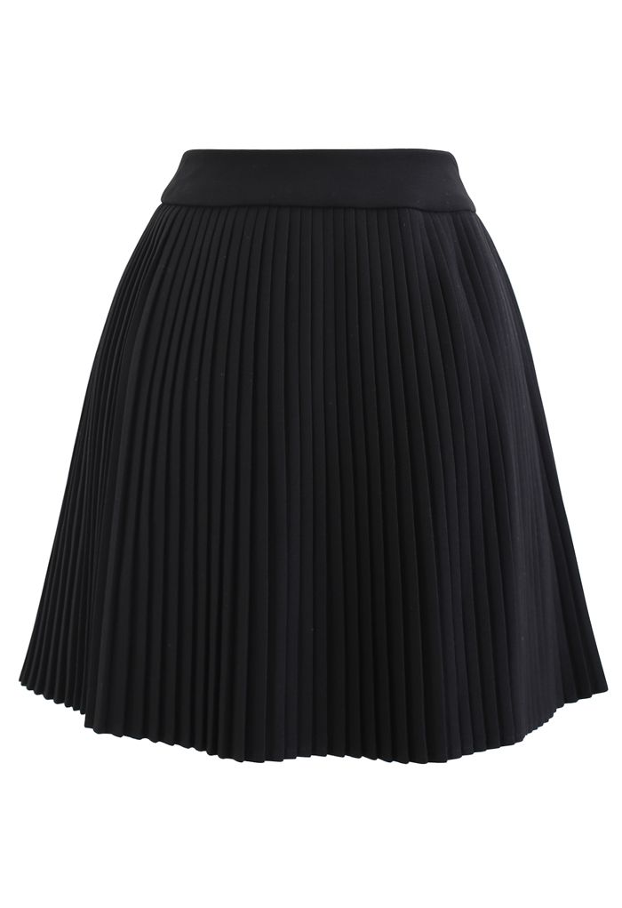 Mini-jupe plissée avec mors de cheval en noir