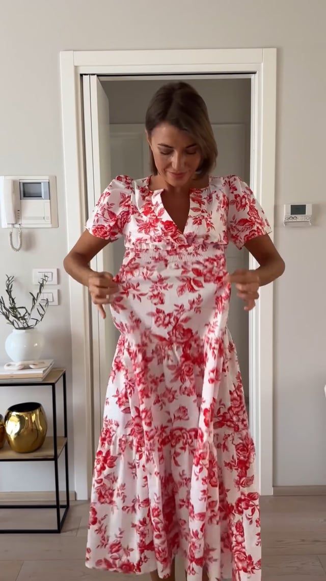 Robe maxi imprimée fleur rouge exubérante