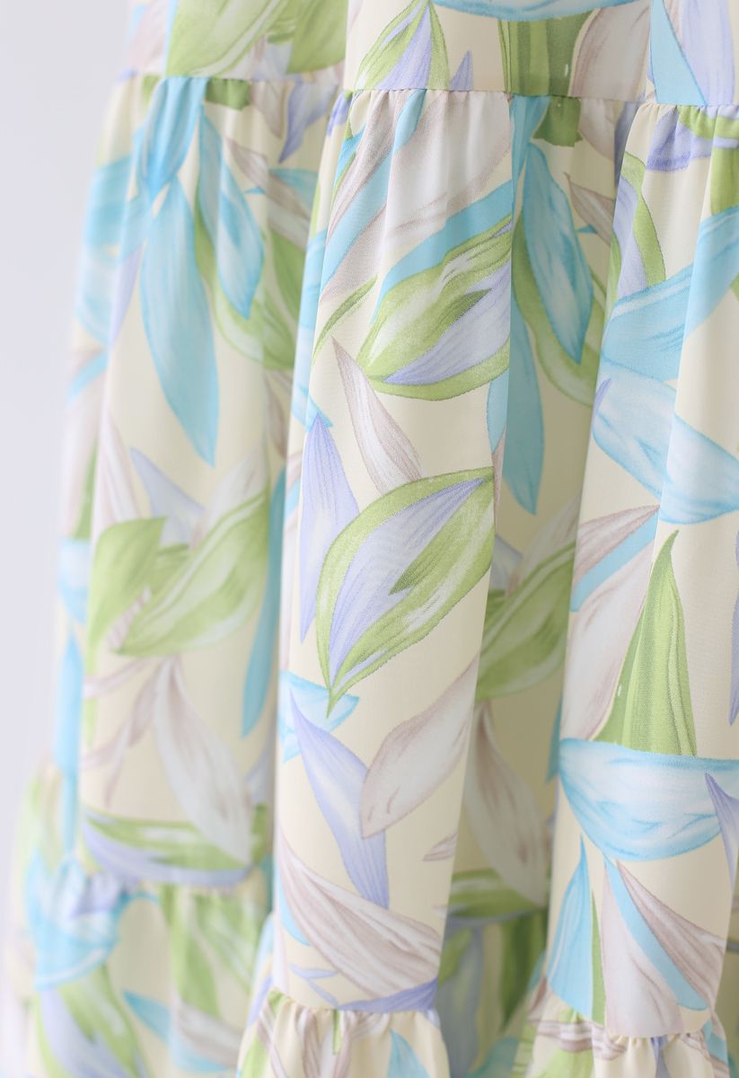 Robe longue cache-cœur multicolore à imprimé feuilles et ourlet à volants