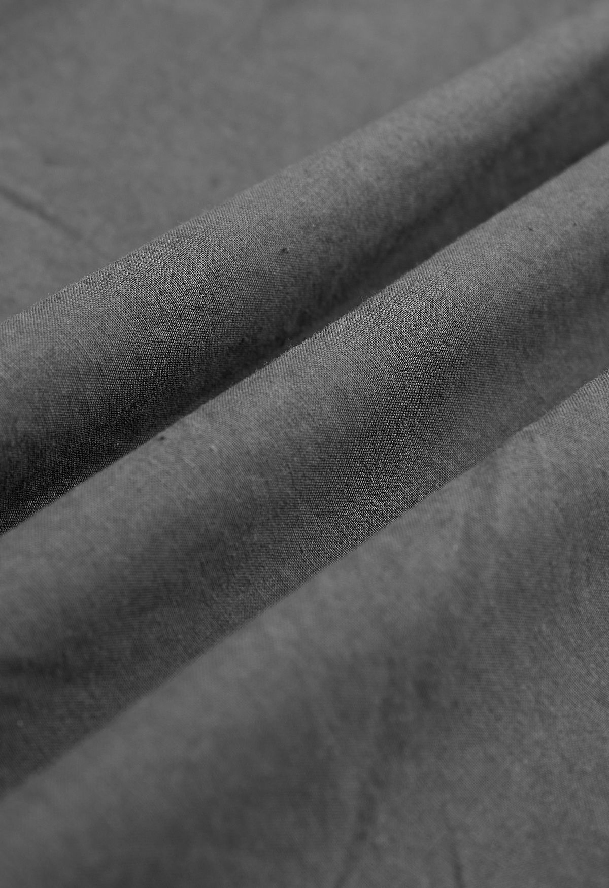 Chemise boutonnée en coton à manches à cordon de serrage en fumée