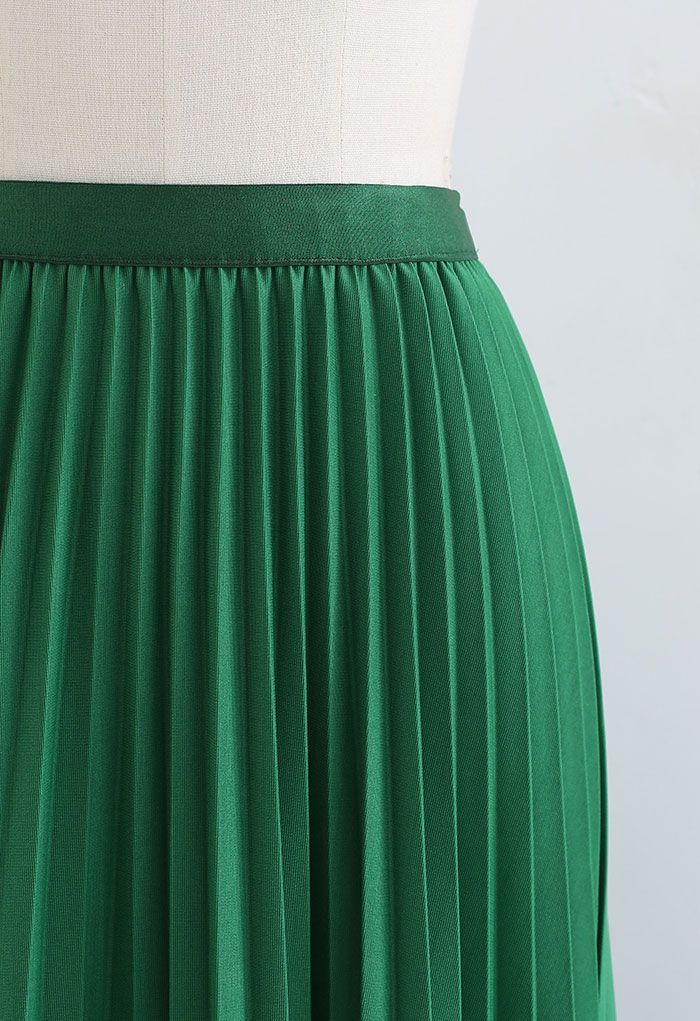 Jupe mi-longue plissée Simplicity en vert