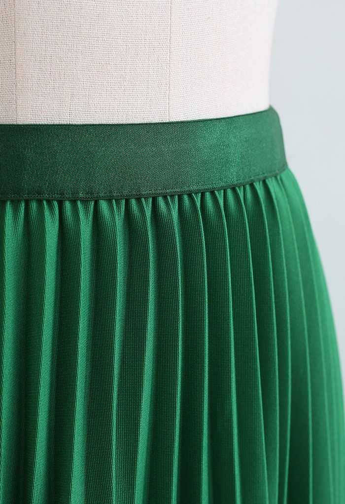 Jupe mi-longue plissée Simplicity en vert