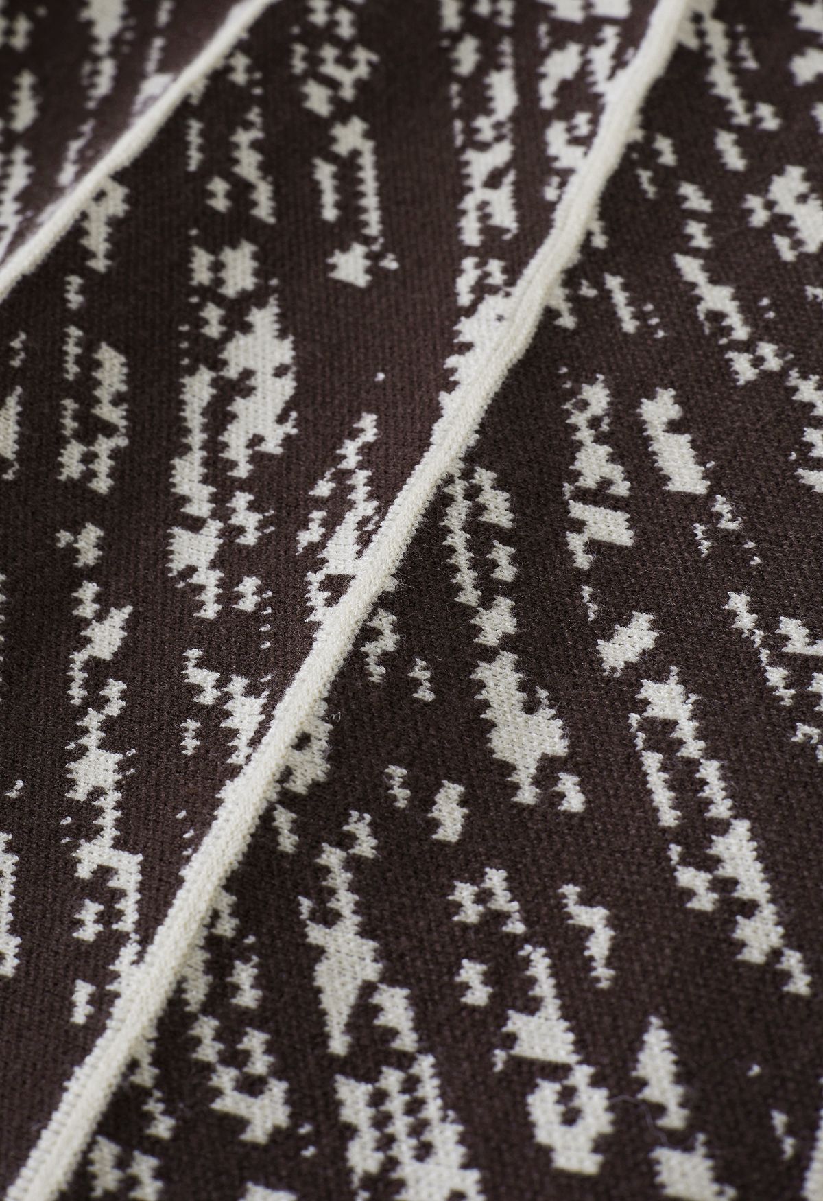 Jupe plissée trapèze à ourlet contrasté en crème
