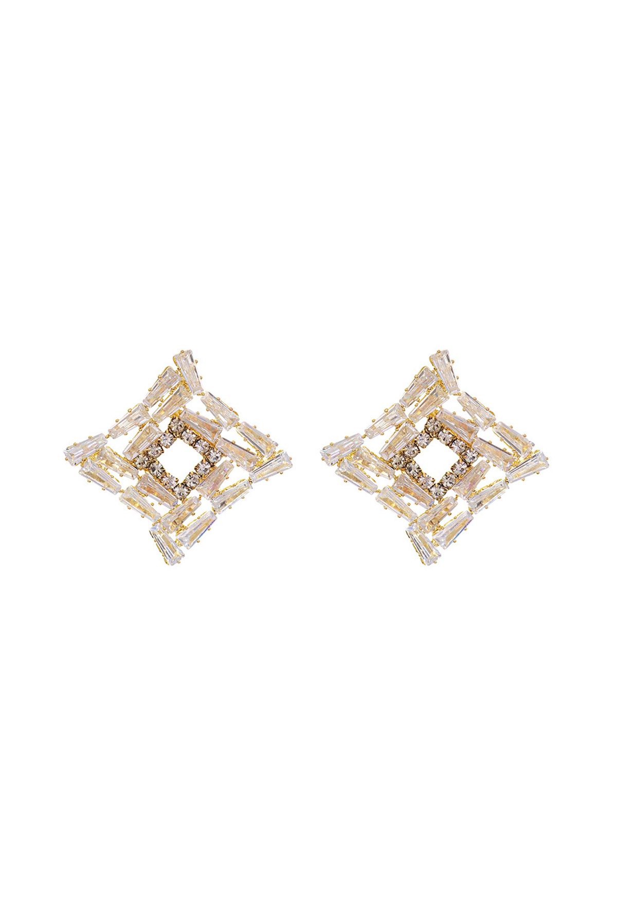 Boucles d'oreilles en diamant de forme carrée creuse irrégulière