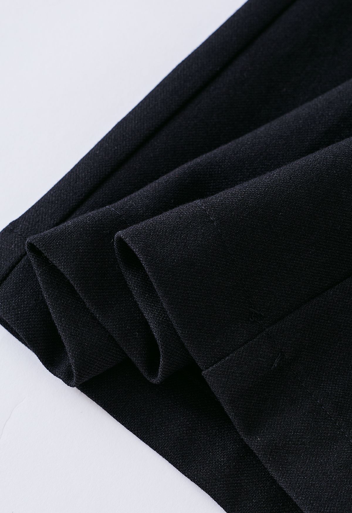 Tie Waist Wide-Leg Pants in Black
