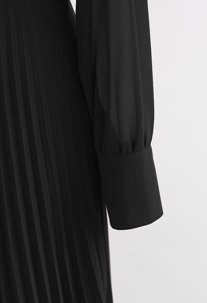 Robe longue plissée portefeuille en mousseline fluide en noir