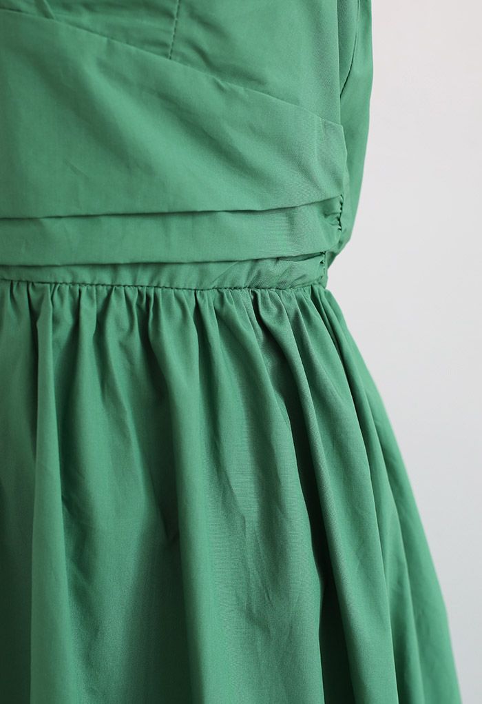 Robe mi-longue minimaliste à col licou en vert