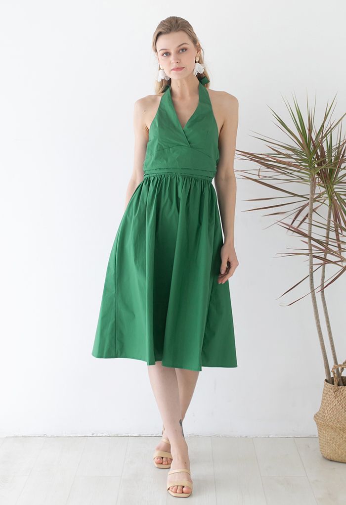 Robe mi-longue minimaliste à col licou en vert