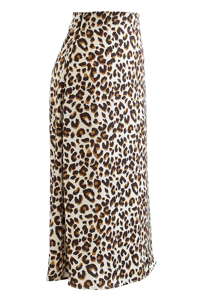 Jupe mi-longue à imprimé léopard africain