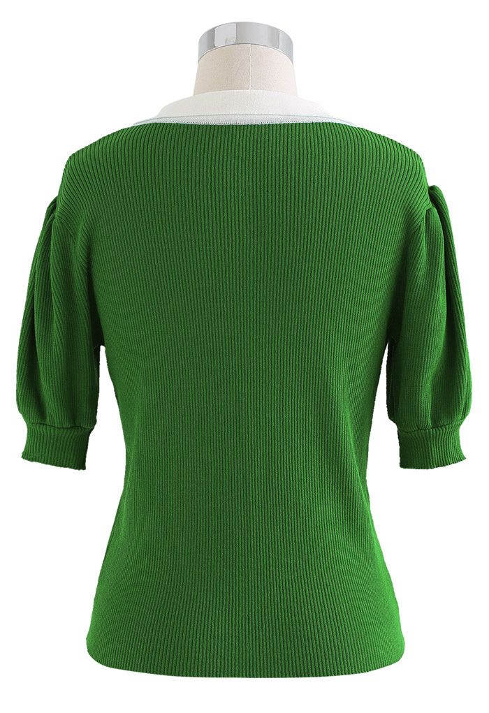 Haut en tricot à manches courtes et col contrasté en vert