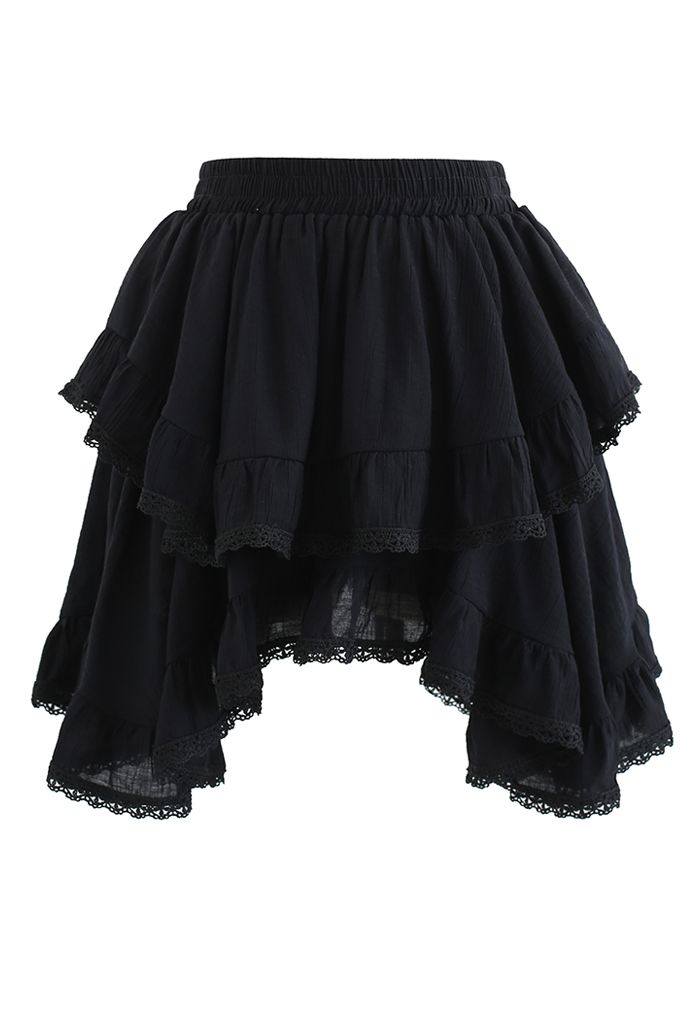 Mini jupe-short asymétrique Lacy Edge en noir