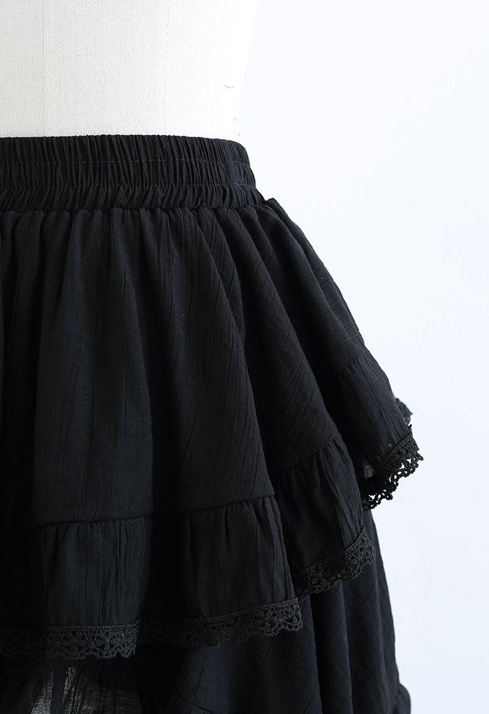 Mini jupe-short asymétrique Lacy Edge en noir