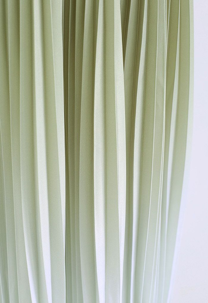 Jupe mi-longue plissée dégradé vert mousse