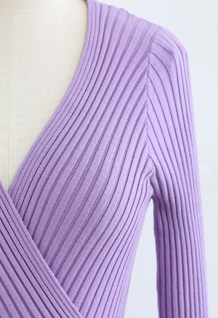 Robe mi-longue cache-cœur en tricot doux de couleur unie