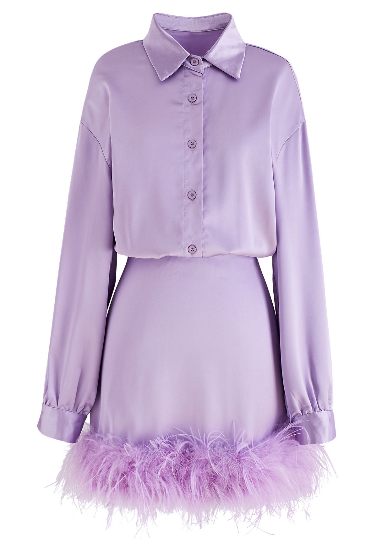 Robe en satin à manches longues et plumes éthérées en violet