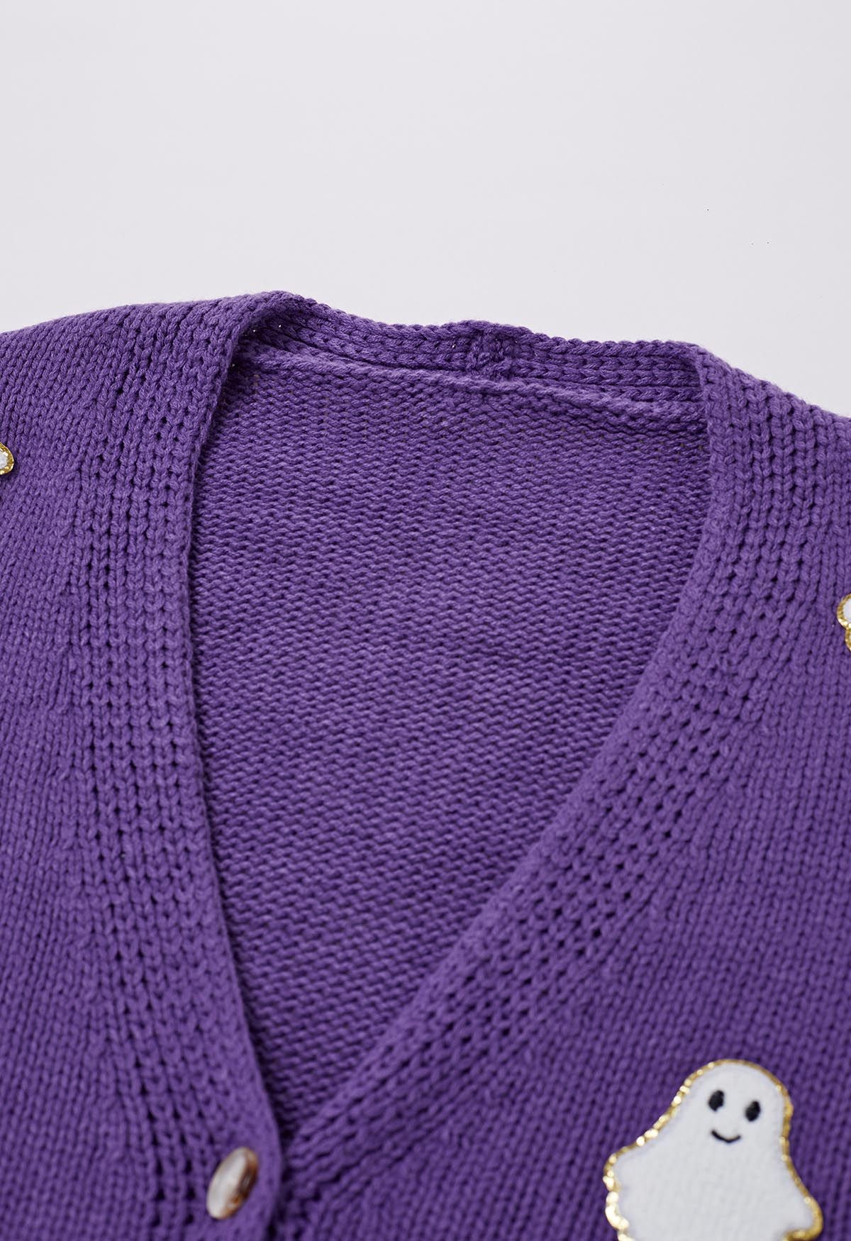 Cardigan en tricot boutonné avec patch fantôme d'Halloween en violet