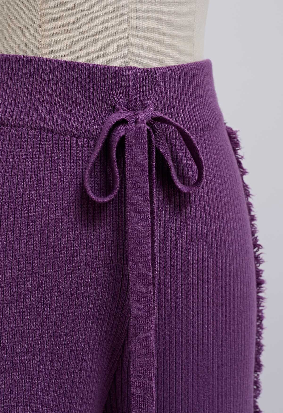 Pantalon en tricot à jambe droite avec bordure à pampilles latérales en violet