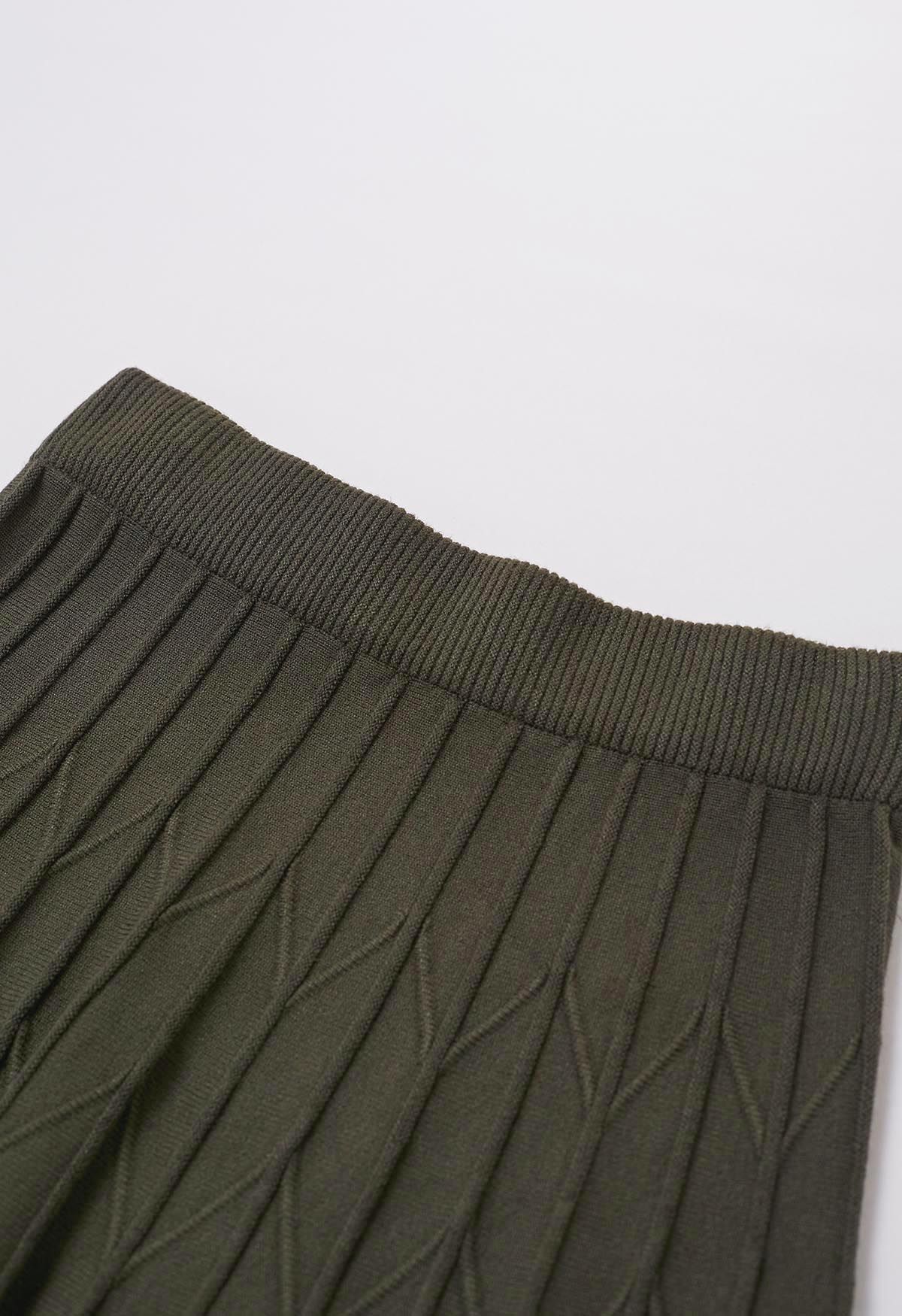 Jupe en tricot plissée zigzag en vert armée