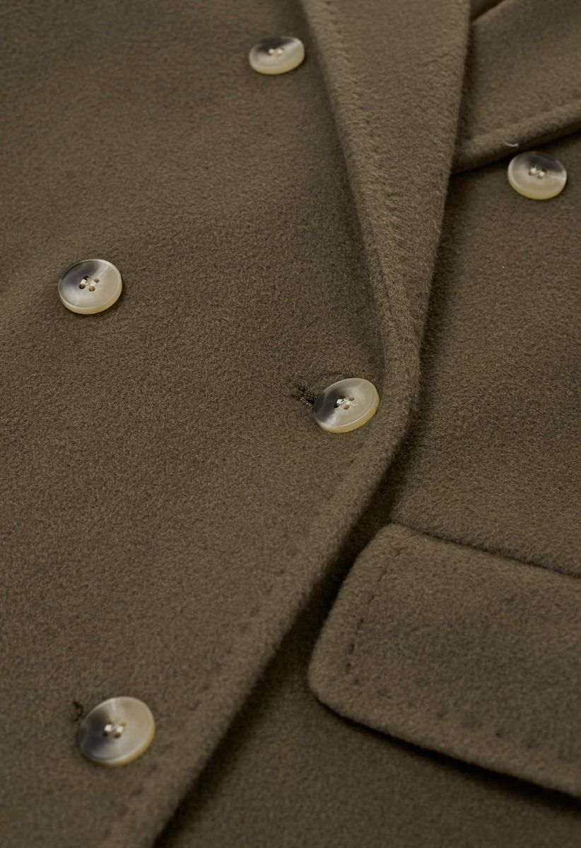 Manteau long à double boutonnage tendance intemporel en marron