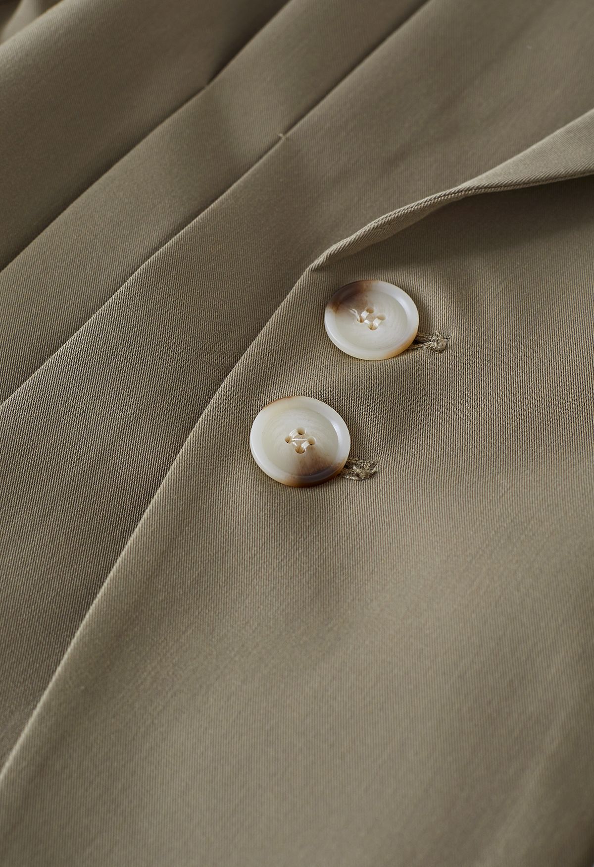 Side Pleat Single-Breasted Blazer in Khaki