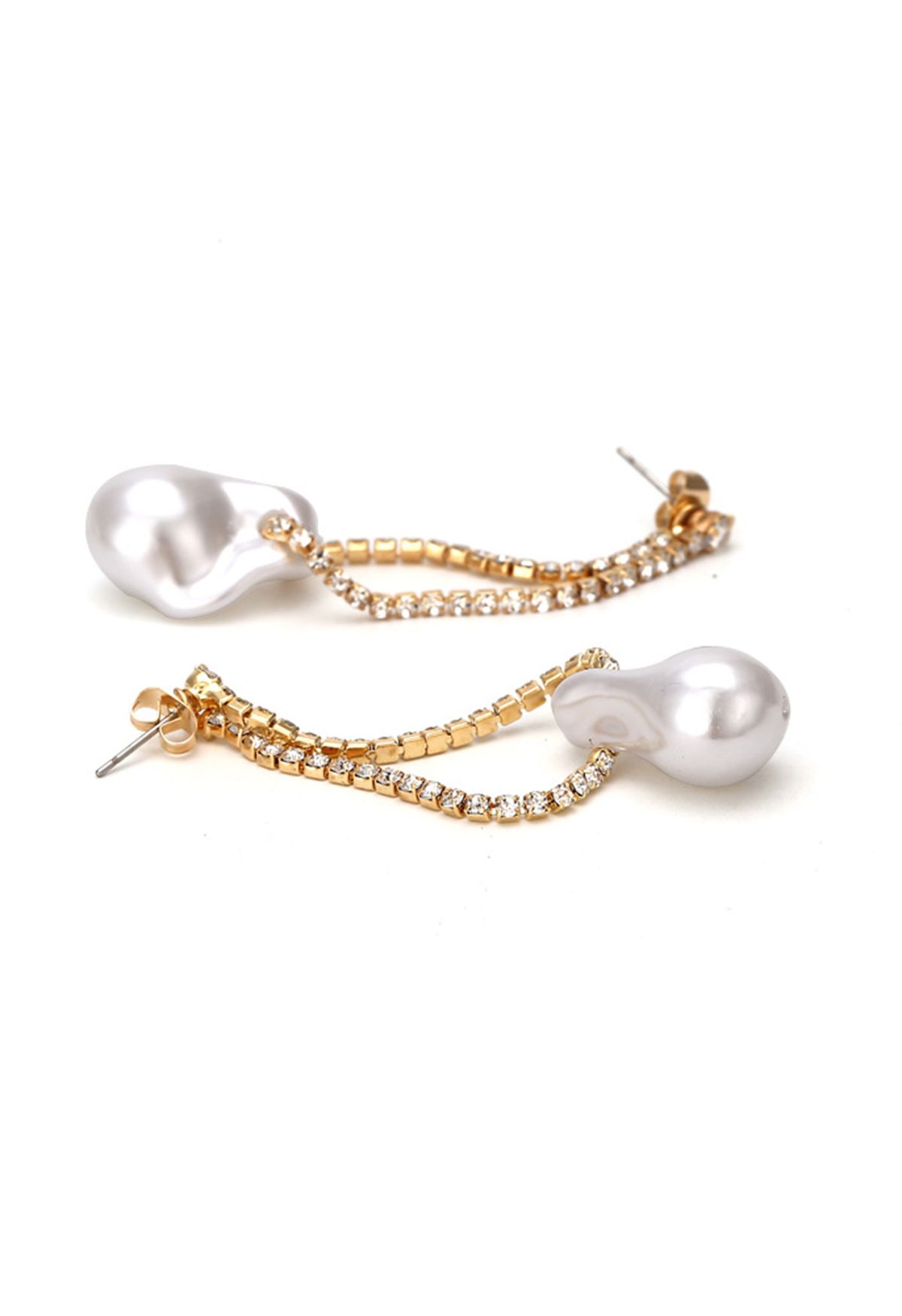 Boucles d'Oreilles Irrégulières Perle Diamant en Crème
