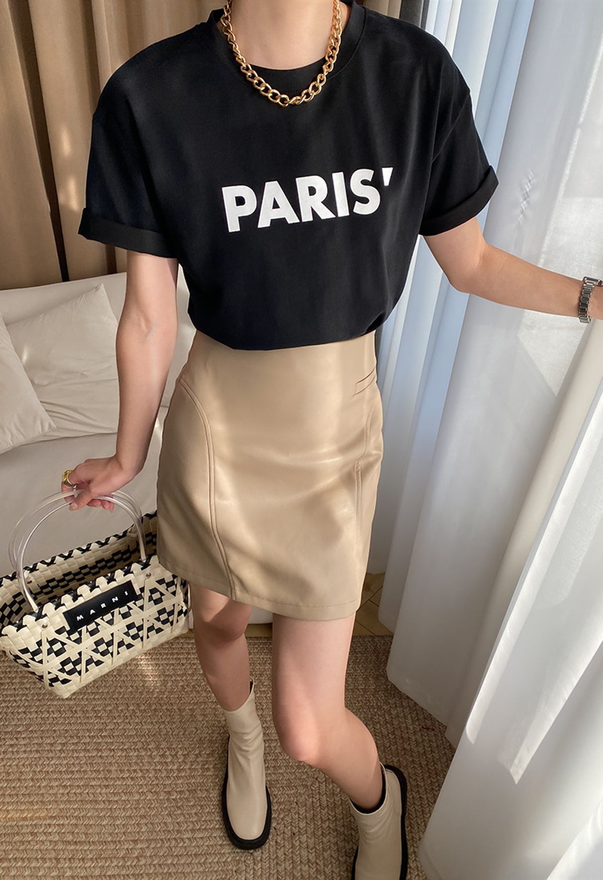 T-shirt col rond imprimé Paris en noir