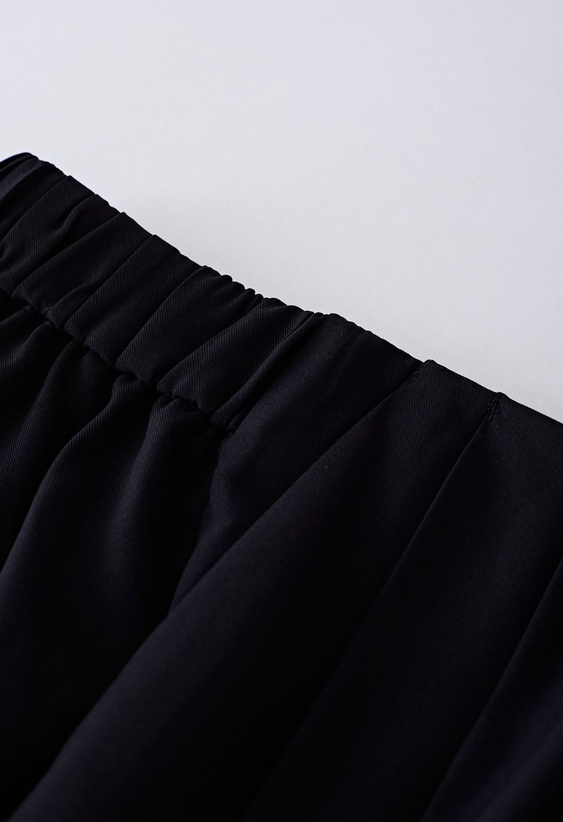 Pantalon large à plis fantaisistes en noir