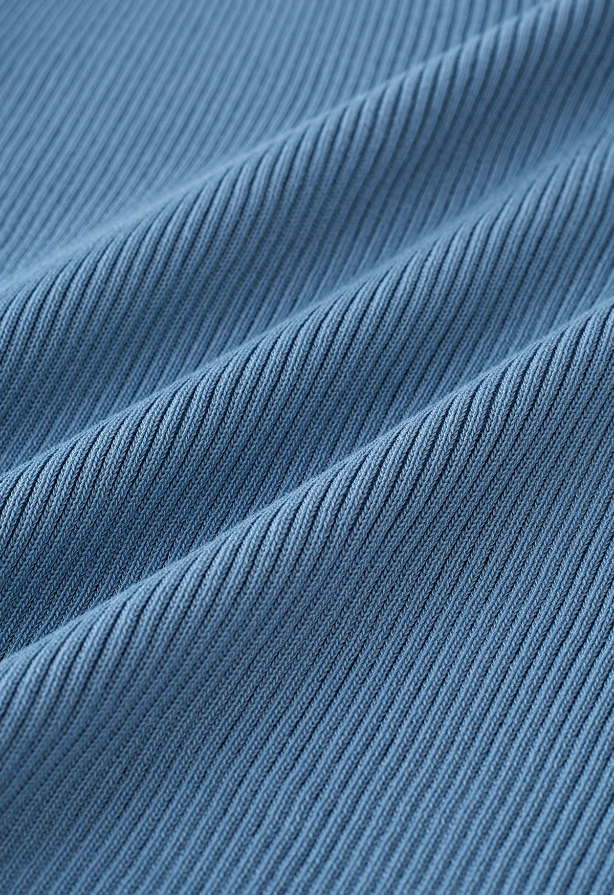 Caraco en tricot côtelé extensible en bleu poussiéreux