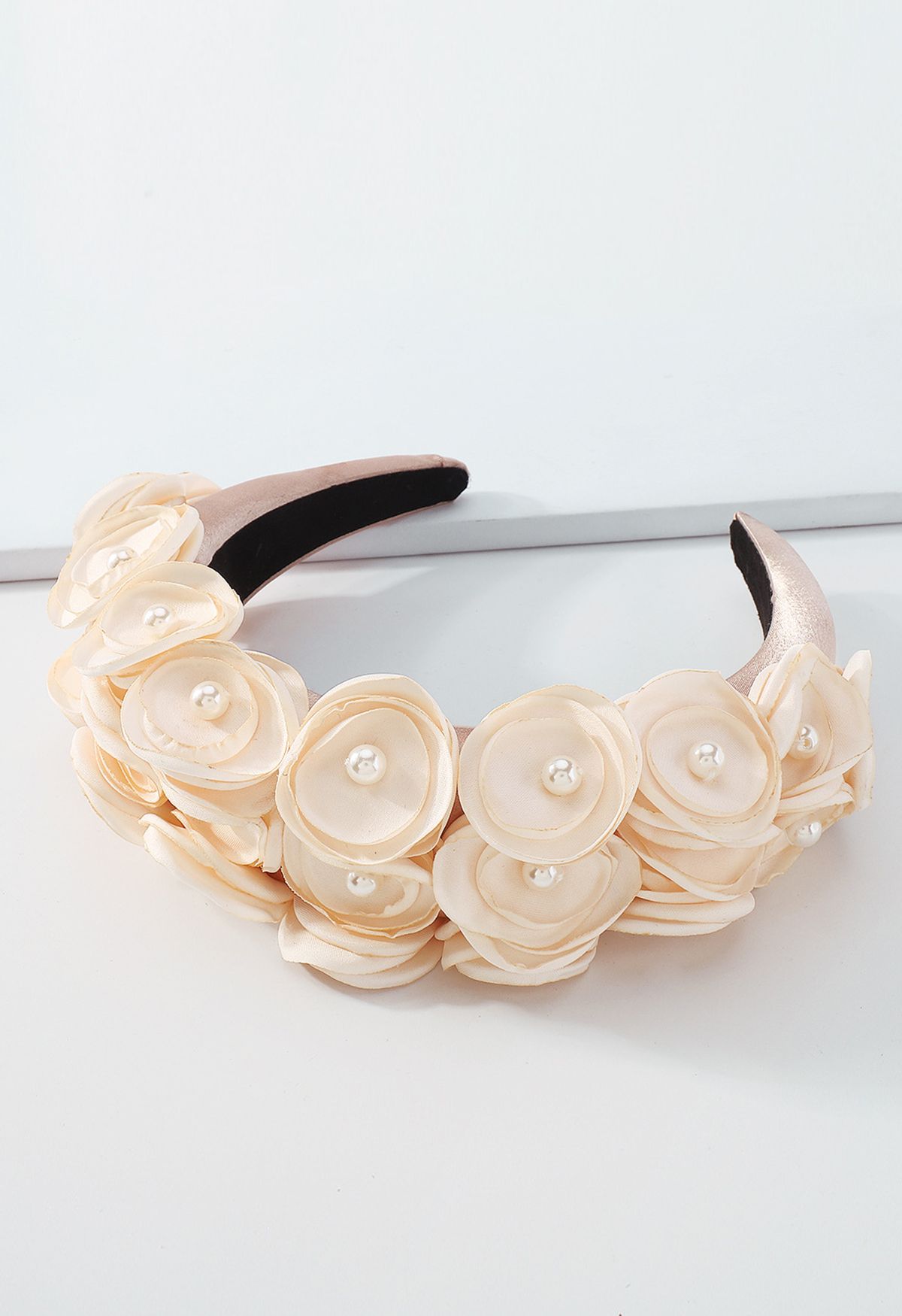 Serre-tête gracieux en perles de fleurs 3D