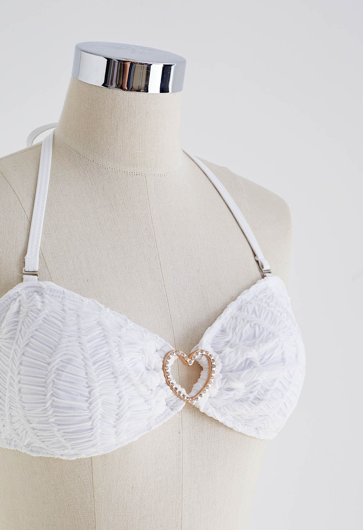 Ensemble de bikini texturé cœur strass avec sarong