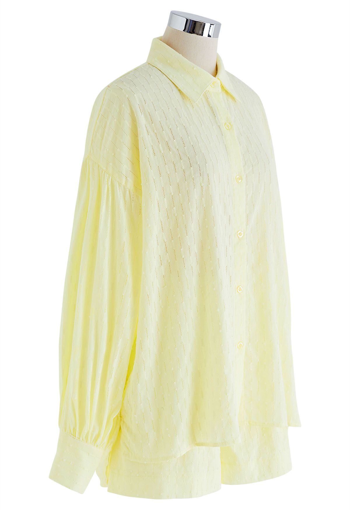 Ensemble chemise et short surdimensionnés à œillets décontractés en jaune