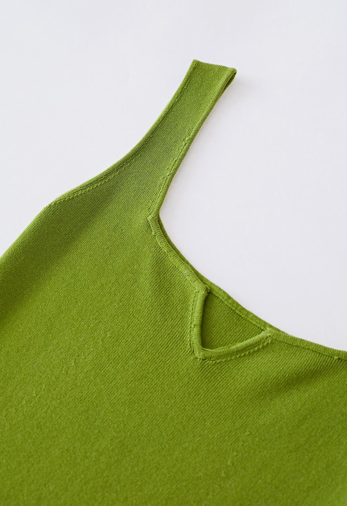 Robe moulante en tricot à encolure crantée en citron vert