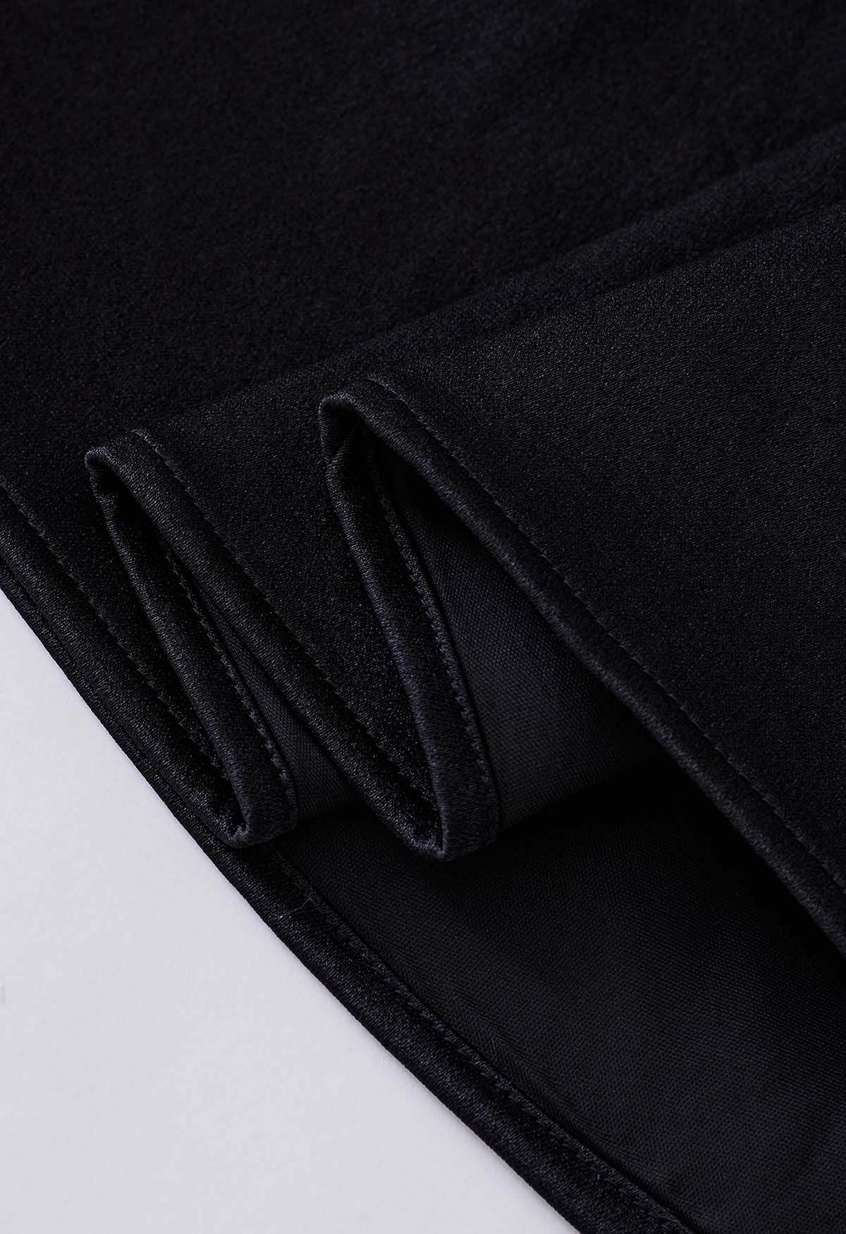 Élégante jupe mi-longue plissée avec ceinture en noir