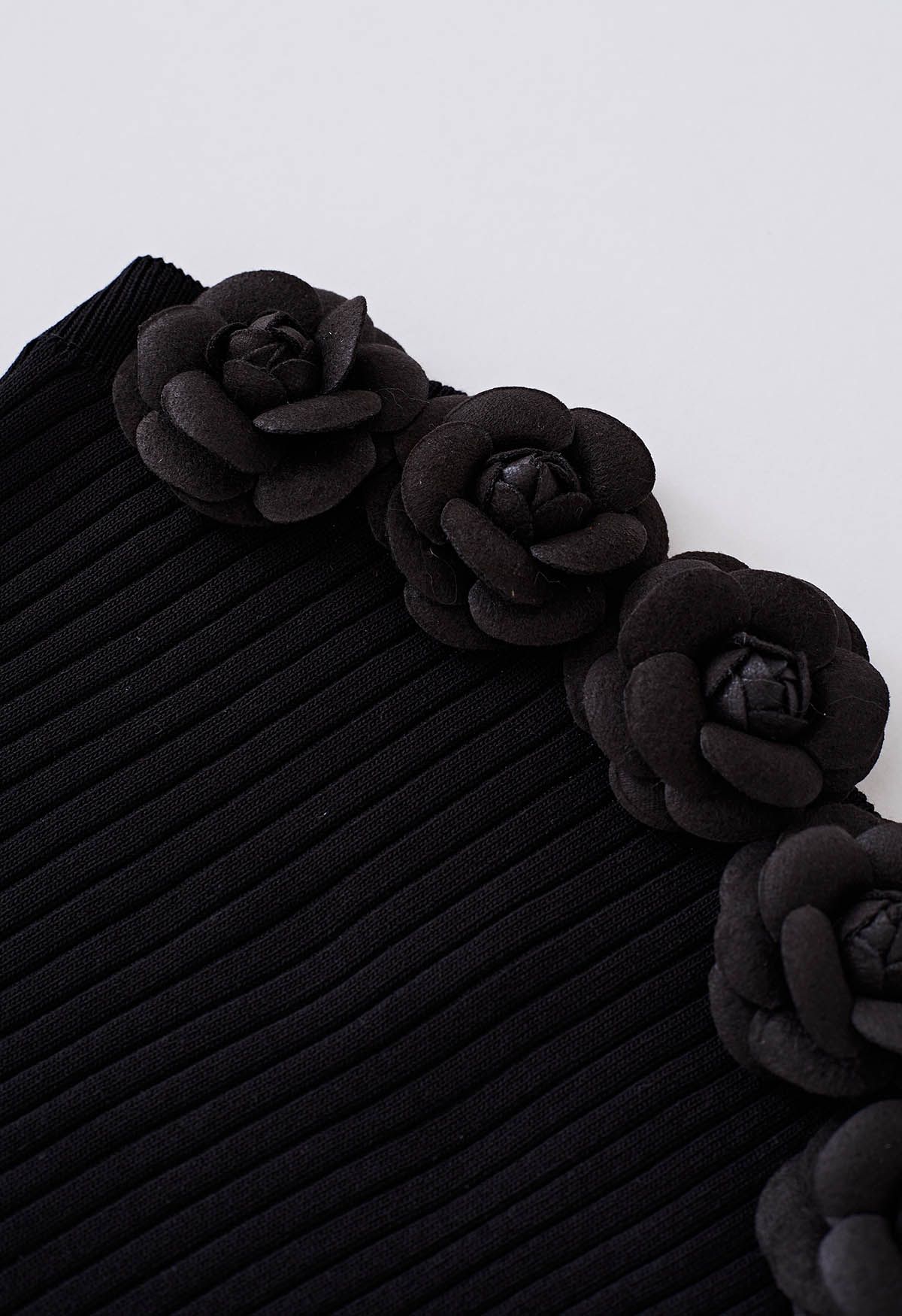 Haut tube extensible à fleurs 3D en noir