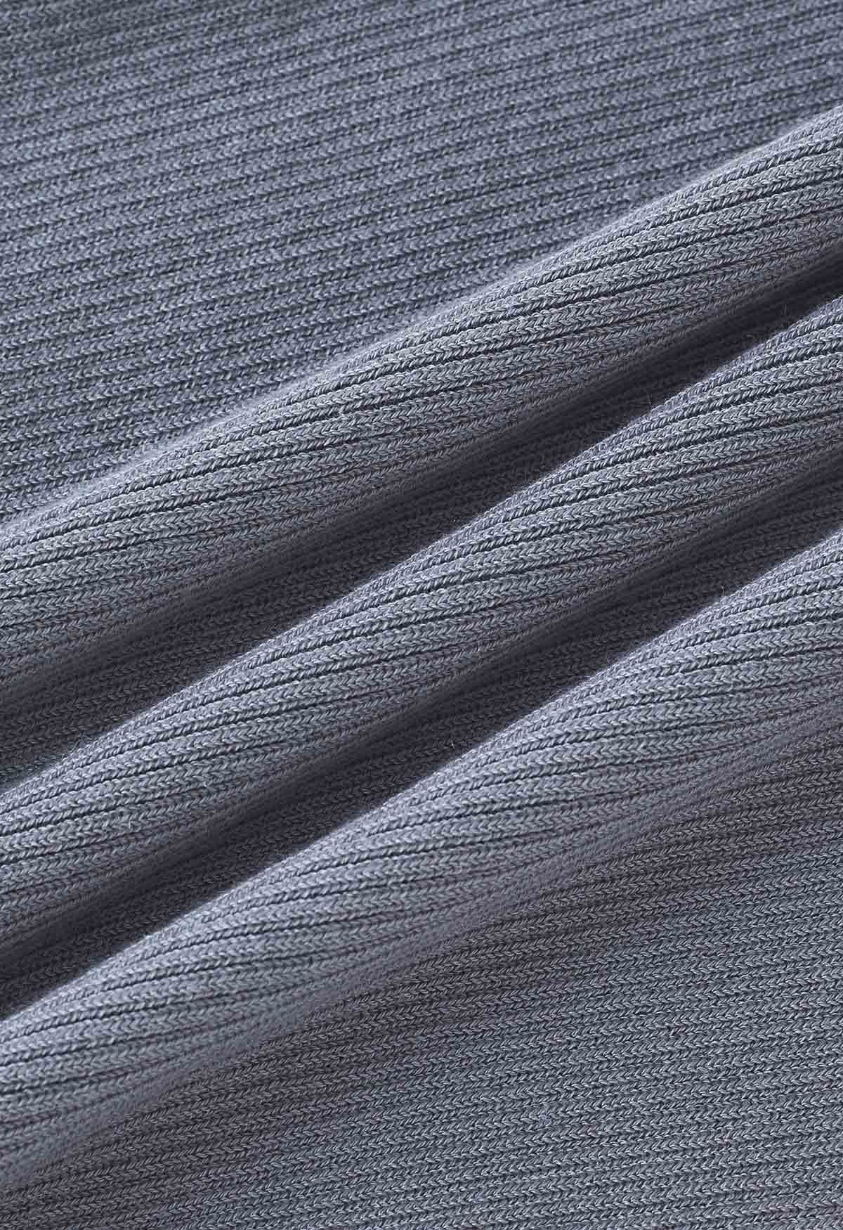 Haut en tricot côtelé à épaules dénudées pliées en bleu poussiéreux
