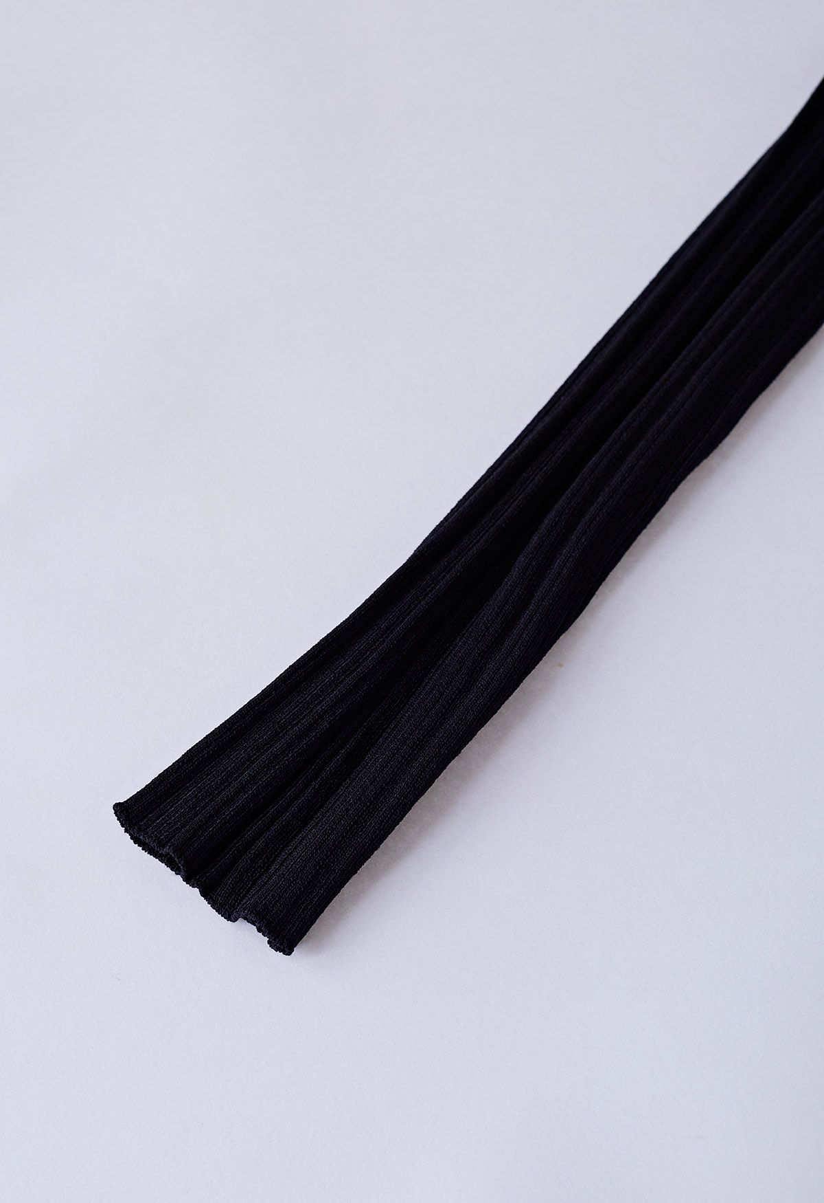 Crop top ajusté texturé à rayures en noir