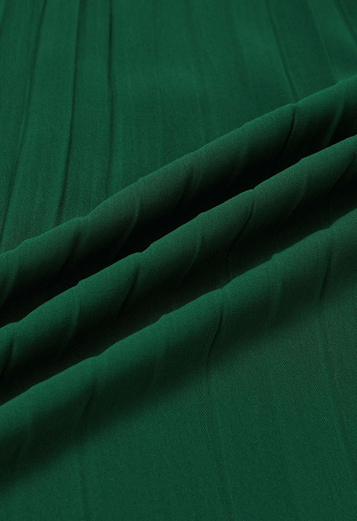 Robe plissée torsadée sur le devant à col en V en vert foncé