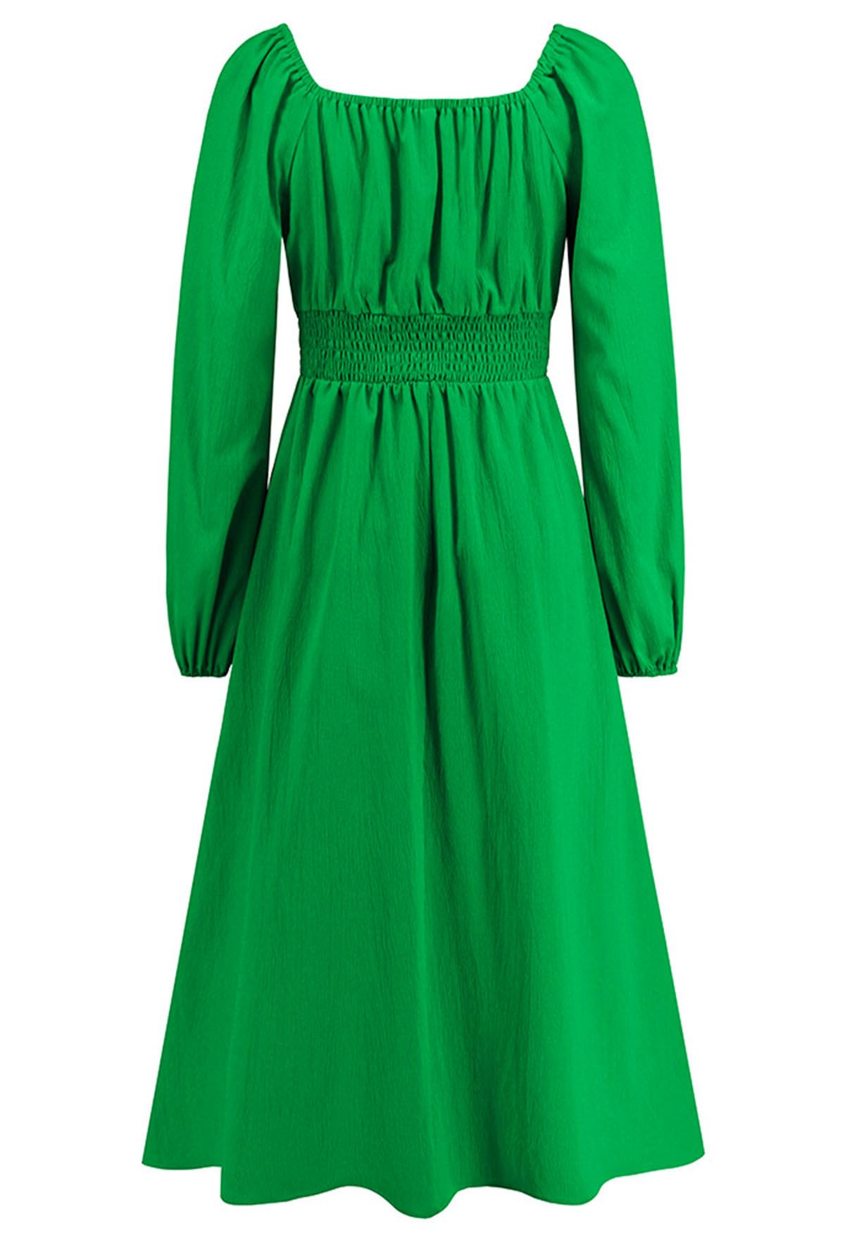 Robe mi-longue nouée sur le devant à col en cœur, vert