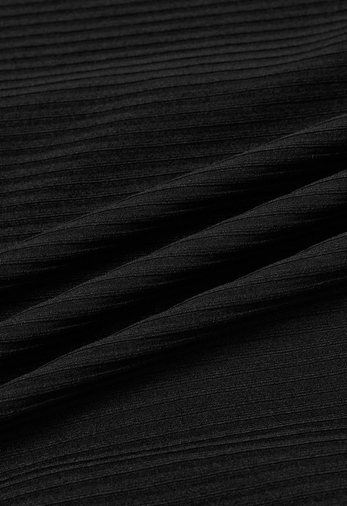 Robe sirène avec surplis et lien à la taille en noir