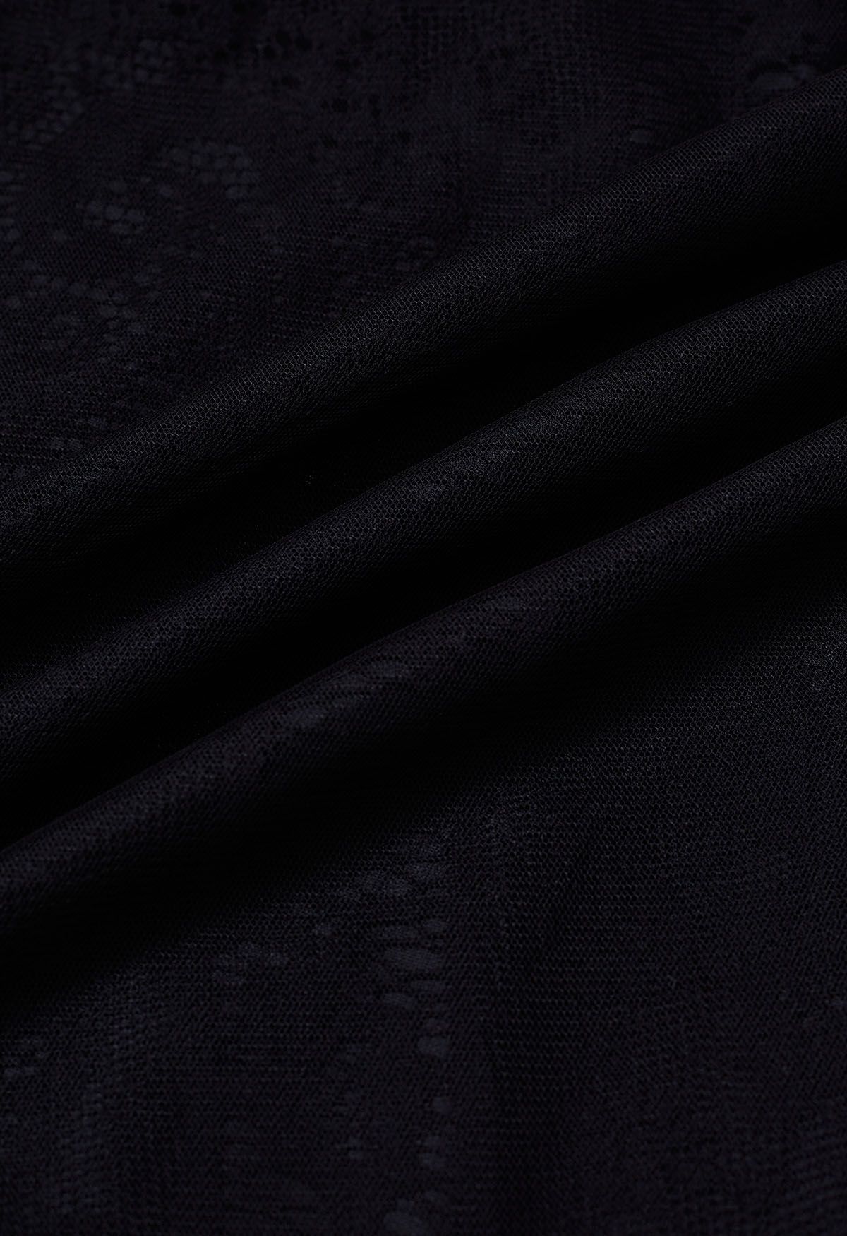 Robe en tulle épissé en tricot à col en V en noir